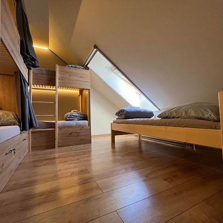 Sherpa'S Hostel High Tatras Strbske Pleso Exterior foto