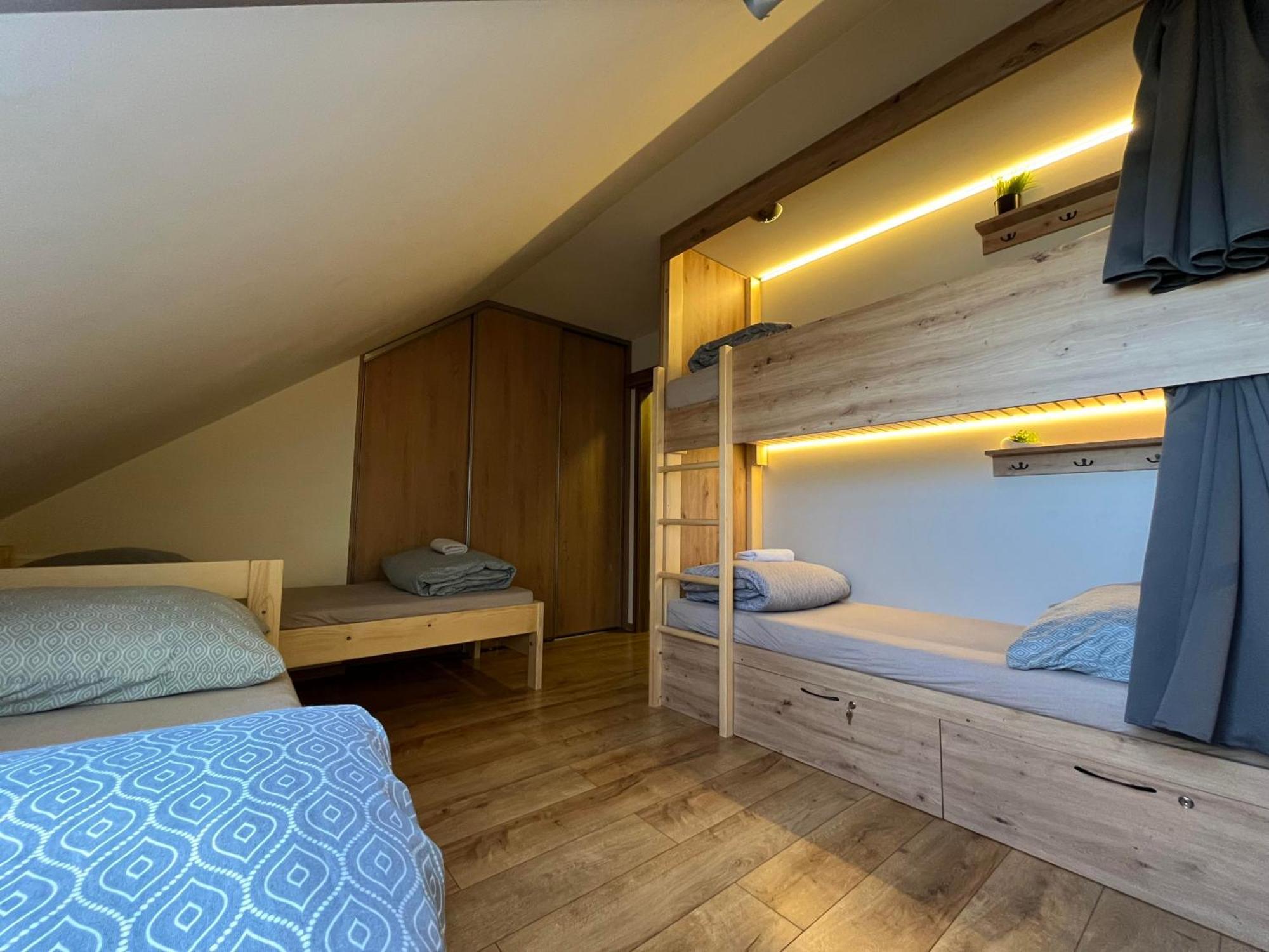 Sherpa'S Hostel High Tatras Strbske Pleso Exterior foto