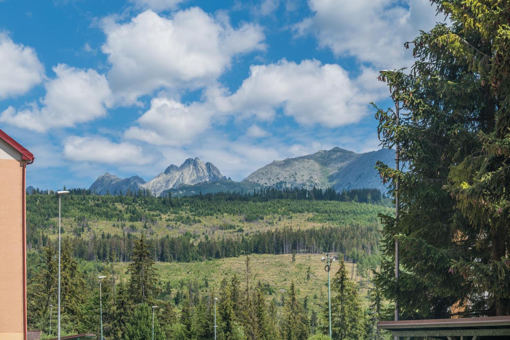 Sherpa'S Hostel High Tatras Strbske Pleso Exterior foto